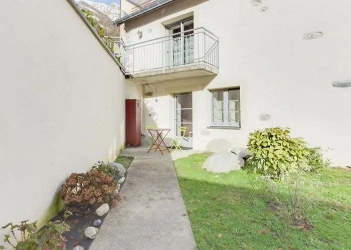 Centre-ville Avec Terrasse, Parking, Proche Telecabine Et Commodites - Fr-1-401-175 דירה