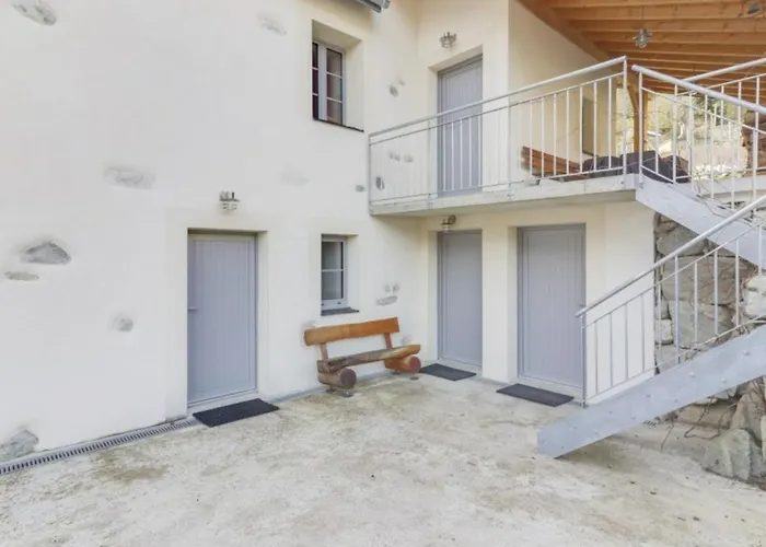 Centre-ville Avec Terrasse, Parking, Proche Telecabine Et Commodites - Fr-1-401-175 * קאוטרט