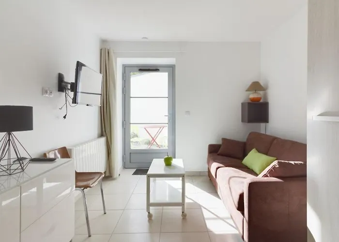 Centre-ville Avec Terrasse, Parking, Proche Telecabine Et Commodites - Fr-1-401-175 קאוטרט